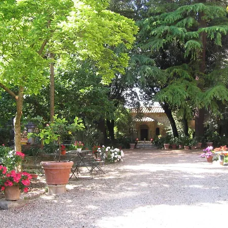Residenza D'epoca Alcova * Лучиньяно