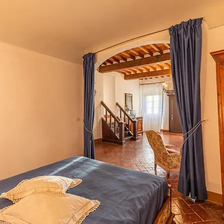 Residenza D'epoca Alcova Лучиньяно