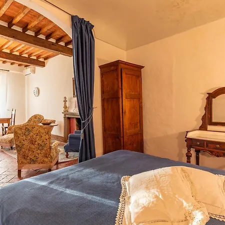 Residenza D'epoca Alcova Лучиньяно