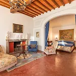 Residenza D'epoca Alcova Лучиньяно
