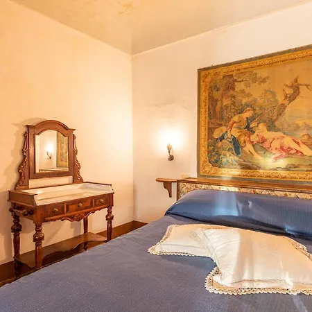 Residenza D'epoca Alcova * Lucignano